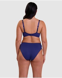 Sans Complexe - Narcisse Plus Size Classic Brief with Embroidery