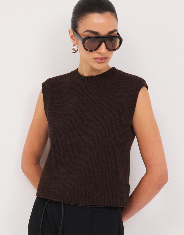 Calli - Bron Round Neck Knit Vest Top