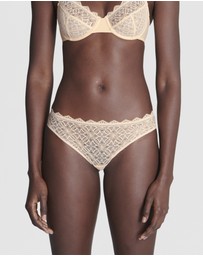 Simone Perele - Escale Tanga