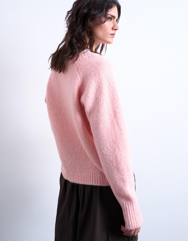 TOPSHOP - Knitted Wool Blend Fluffy V-Neck Jumper