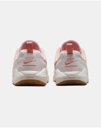 Nike - Jordan CMFT Era - Women's
