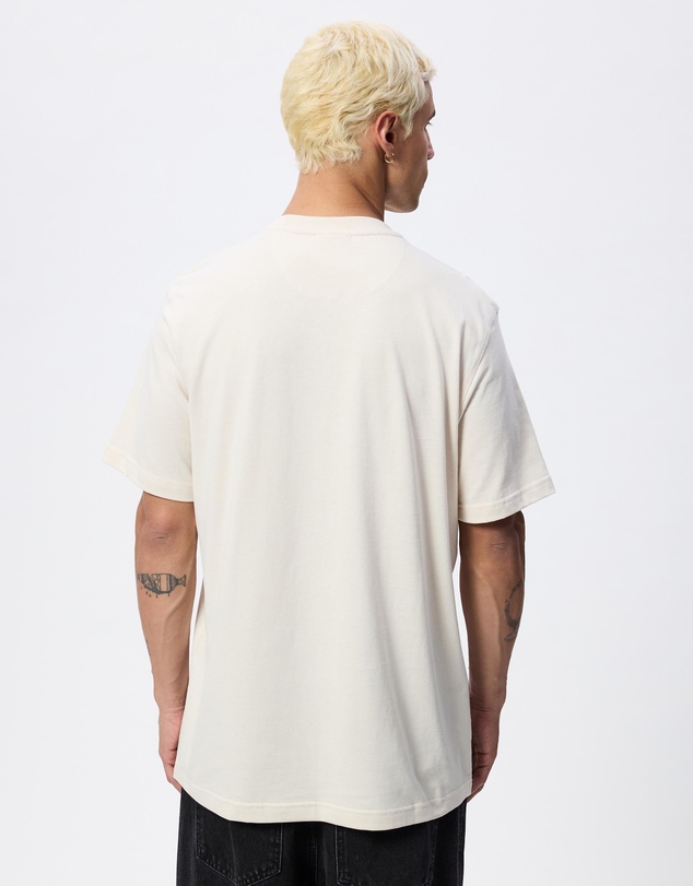 adidas Originals - Essentials Loose Fit T-Shirt - ICONIC EXCLUSIVE