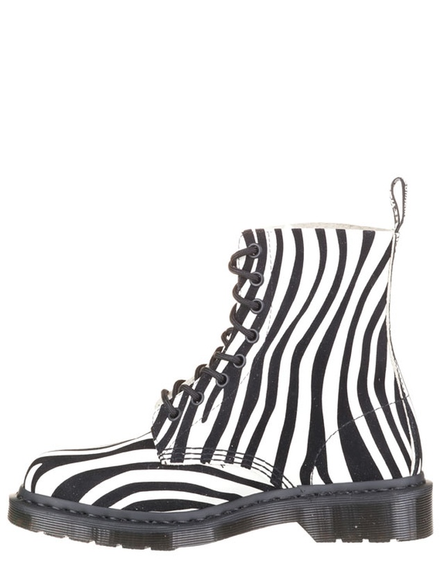Dr Martens - Pascal 8 Eye Boot