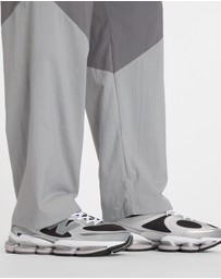 New Balance - Sport Legacy Pants