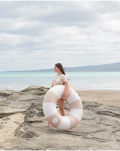 &Sunday - Nostalgia Oversized Inflatable Pool Tube Float- Earth 