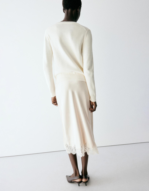 M.N.G - Round Neck Knitted Sweater