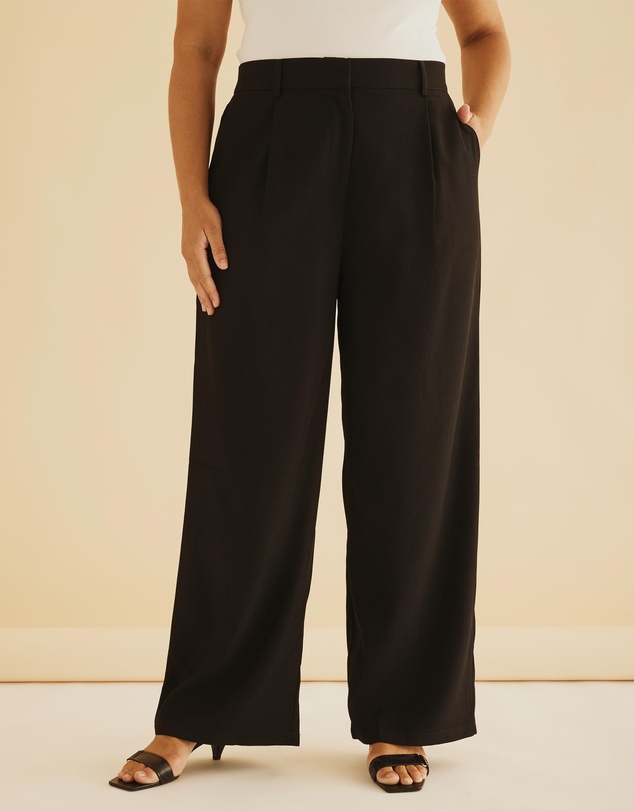 Atmos&Here Curvy - Freida Tailored Pants