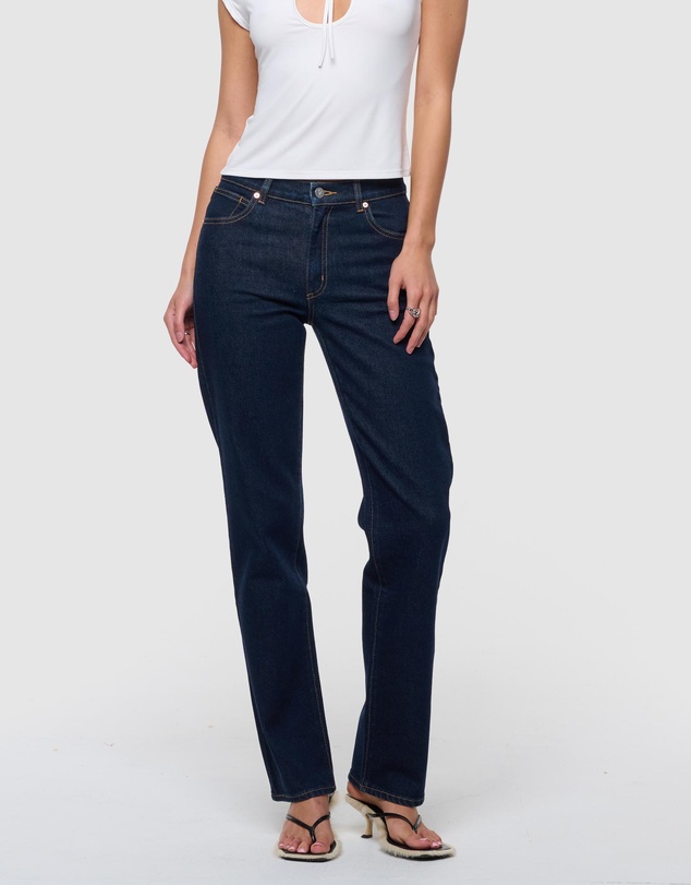 Abrand - 95 Straight Jeans - ICONIC EXCLUSIVE