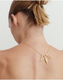 Reliquia - Fish Charm Necklace