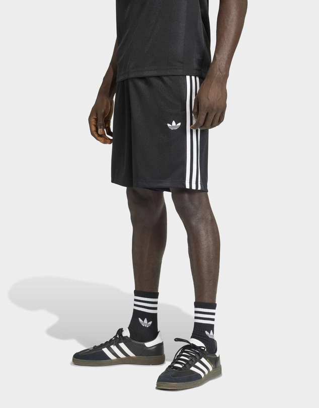 adidas Originals - 3-STRIPES LOOSE ENGINEERED SHORTS Mens