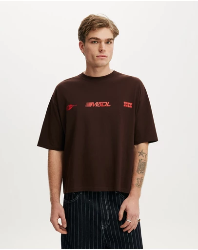 Cotton On - Cropped Fit Graphic T-Shirt