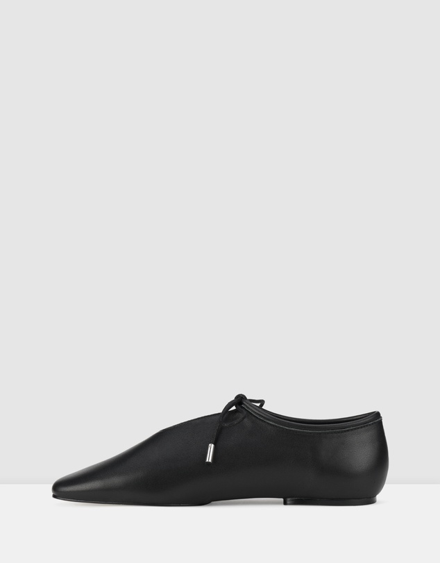 Rollie - Noah Lace Flat
