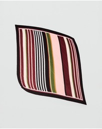 M.N.G - Pleat Handkerchief