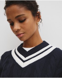 Country Road - V-neck Cable Knit