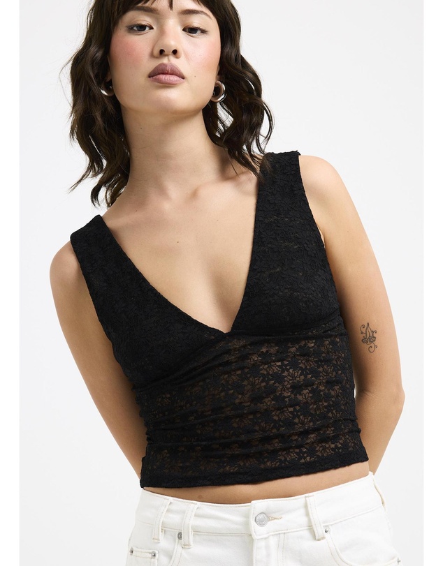 Alice In The Eve - Penelope Lace Scoop Top