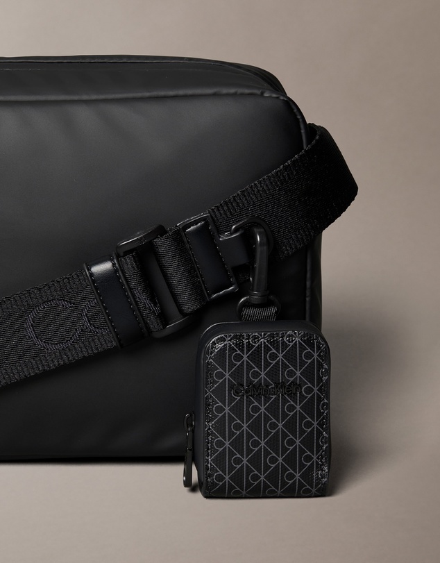 Calvin Klein - Puffer Utility Camera Bag