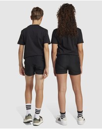 adidas Sportswear - Small Logo Chelsea Shorts - Teens