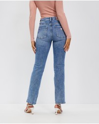 GUESS - Sexy Straight Jeans