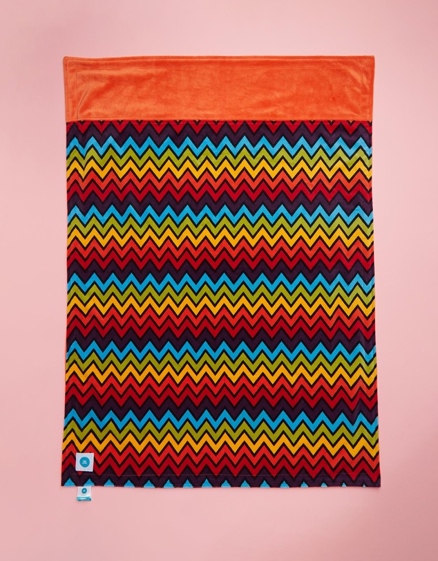 itti bitti - Travel Blanket - Shazaam with Papaya