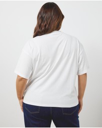 Atmos&Here Curvy - Organic Cotton Boyfriend Tee