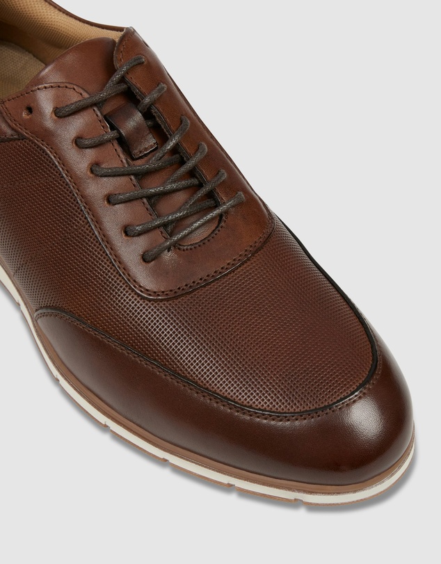 Tarocash - Rodeo Textured Sneaker