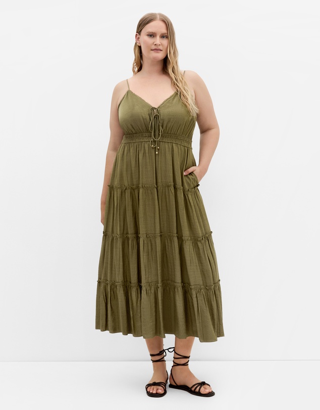 City Chic - Aiza Tier Maxi Dress