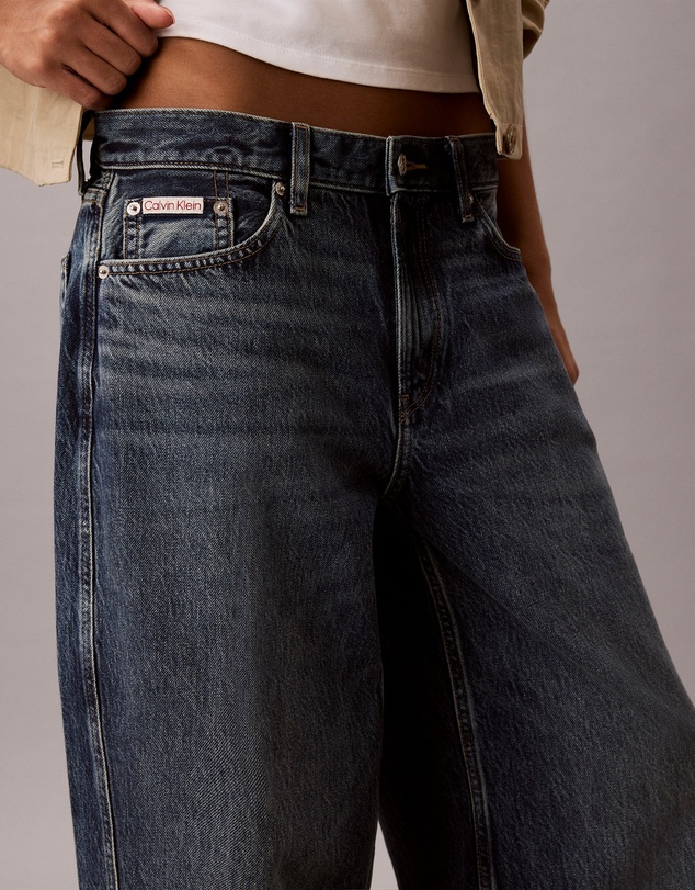Calvin Klein Jeans - Twisted Low Rise Baggy Jeans