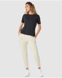 ASICS - Refined Texture Short Sleeved Top - Women's