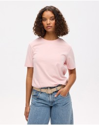 Superdry - Essential Logo Embroidered Tee