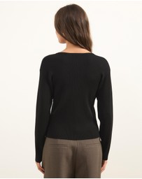 Atmos&Here - Lina Long Sleeve Knit Top