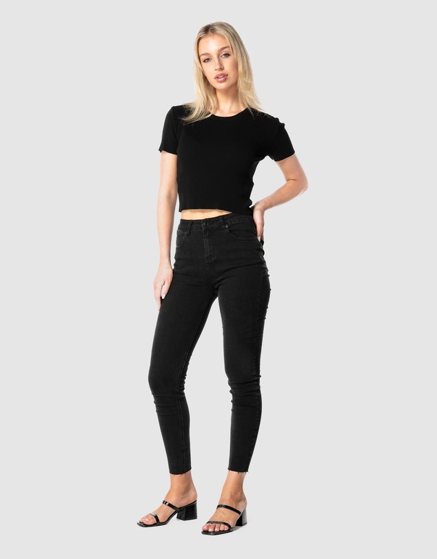 ONEBYONE - Premium Ribbed Crop Tee