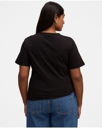 Forever New Curve - Saskia Curve Boxy T-shirt