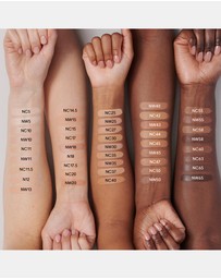 MAC - Studio Radiance 24Hr Luminous Lift Concealer