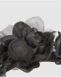 Max Alexander - Black Flowers Fascinator