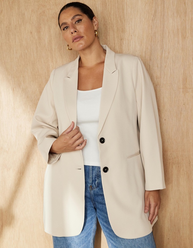 Atmos&Here Curvy - Mika Longline Blazer Coat