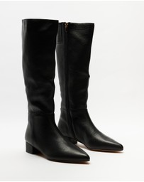 Mollini - The Boot