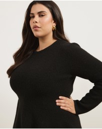Atmos&Here Curvy - Ivy Boat Neck Long Sleeve Peplum Knit Top