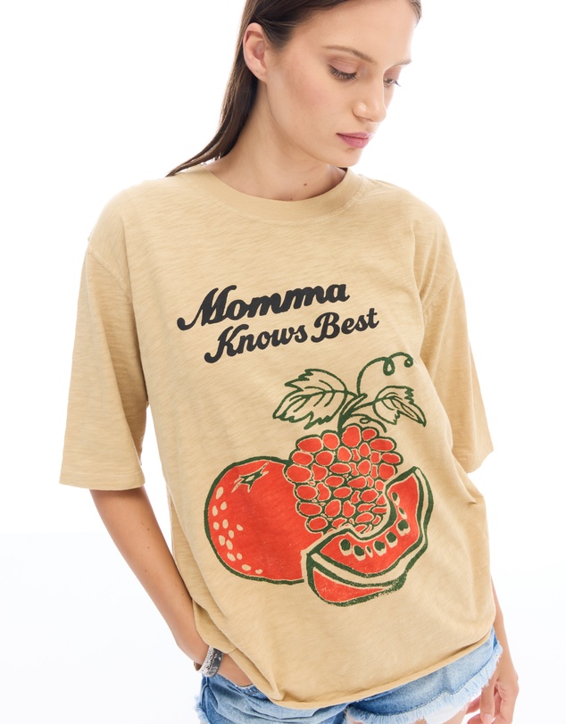 THE TALES - Momma Knows Best Tee