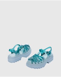 Melissa - Melissa Possession Platform + Susan Fang