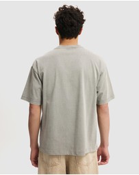 Cotton On - Box Fit T-Shirt