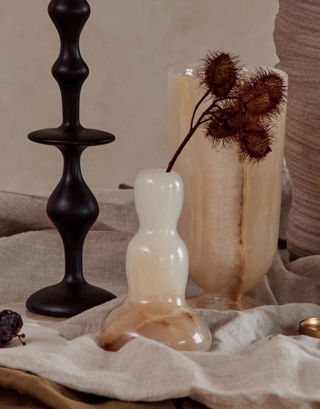 Black Blaze - Flow Vase