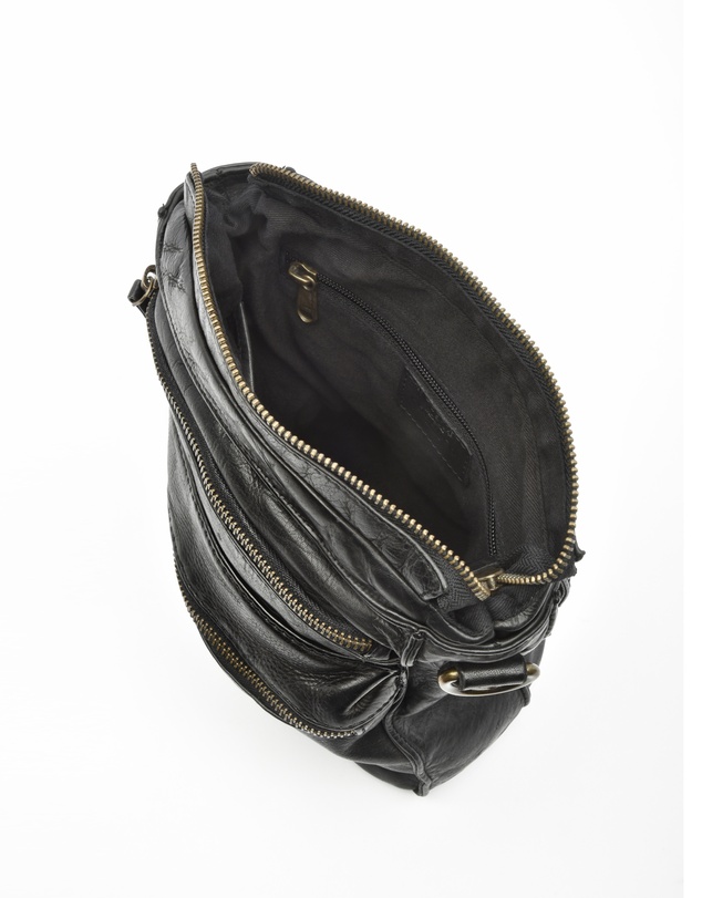 Cobb & Co - Mawson Washed Leather Multiple Pocket Crossbody
