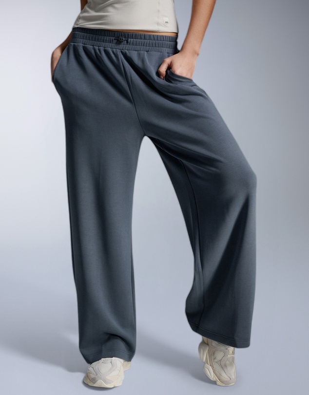 2XU - Wonderluxe Sand Washed Wide Leg Pants