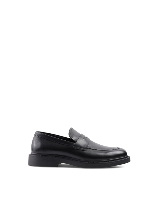 yd. - Nolan Penny Leather Loafer