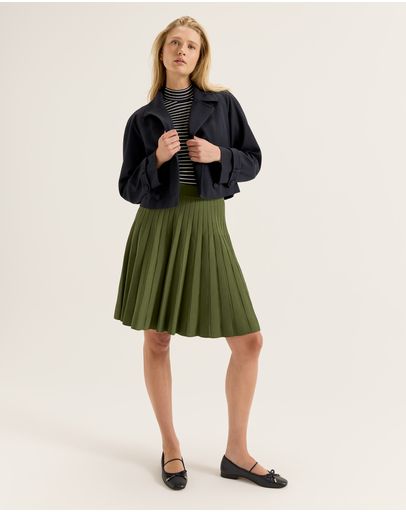 OLIVE GREEN