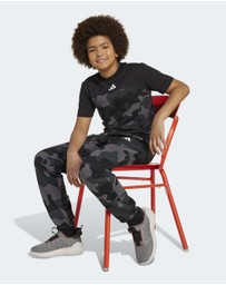 adidas Sportswear - Seasonal Essentials Camo Fleece Pant Kids