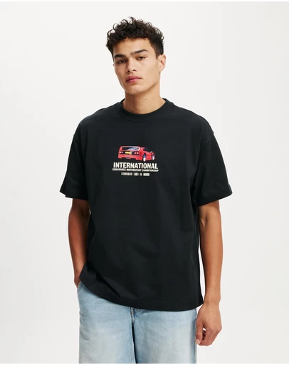 Cotton On - Box Fit Graphic T-Shirt