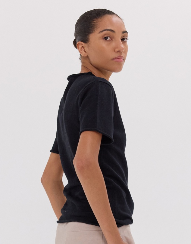 Cloth & Co. - The Funnel Neck Tee Black