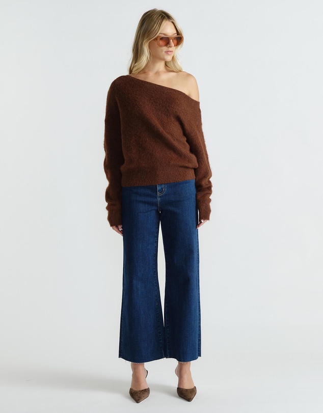 Decjuba - Abigail Tipped Shoulder Knit Jumper
