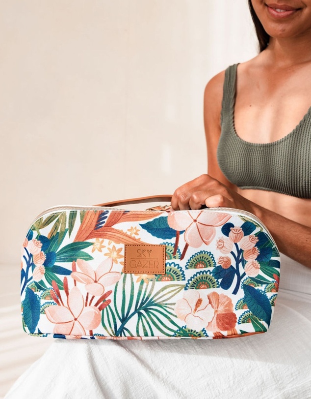 Sky Gazer - Toiletry Bag - Avalon